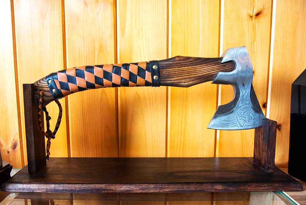 Tactical Viking Axe - Hand Forged Carbon Steel w/Leather Sheath