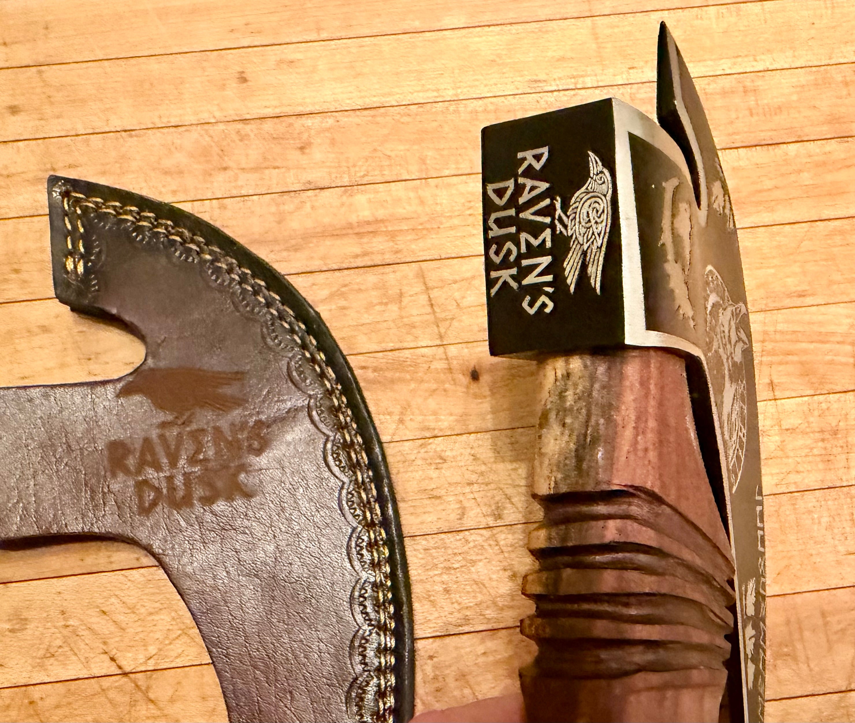 Handmade Viking Pizza Cutter Axe Ulu Knife – Raven Design.