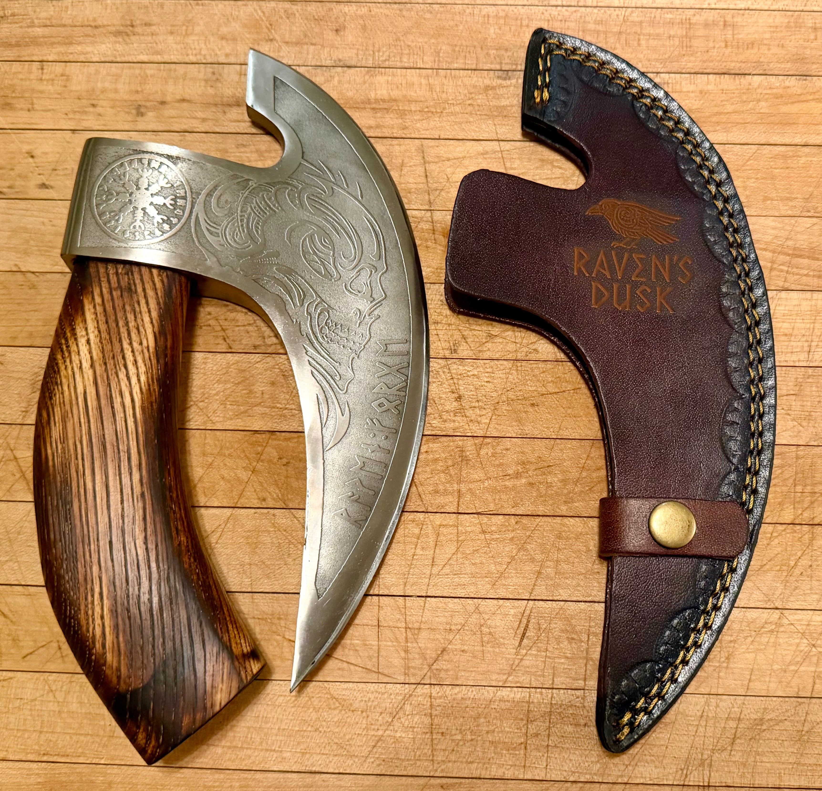 Handmade Viking Pizza Cutter Axe - Ulu Knife with Skull. Main image